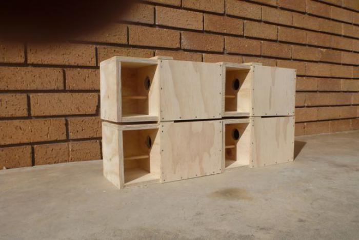 GOULDIAN FINCH NEST BOXES WITH PORCH ENTRY