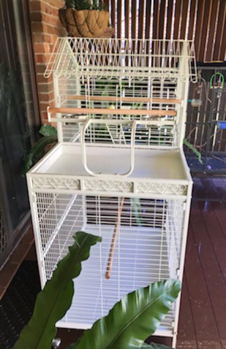 Large white parrot cage 